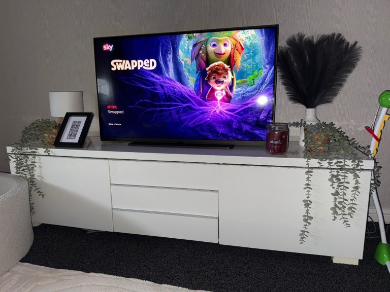 Tv unit