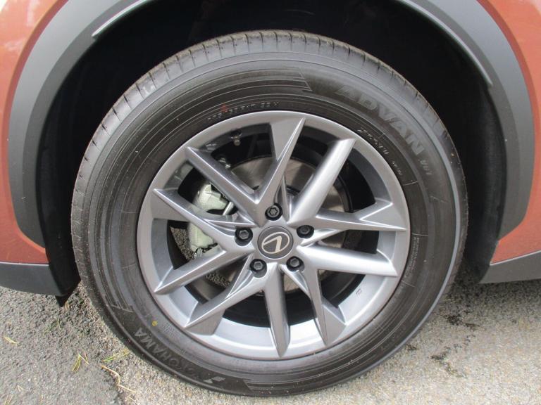 2025 Lexus LBX 1.5 VVT-iE Premium SUV 5dr Petrol Hybrid E-CVT Euro 6 (s/s) (136 ps) HATCHBACK Pet...