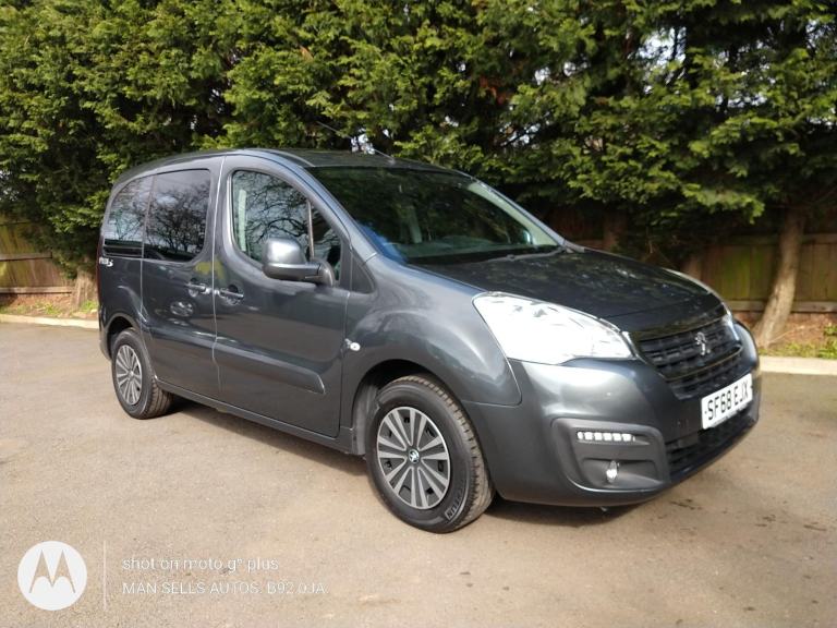 2019 PEUGEOT PARTNER TEPEE 1.6 Blue HDi Wheelchair Accessible Vehicle