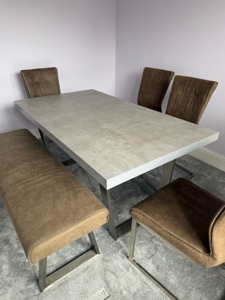Barker & Stonehouse dining table & chairs