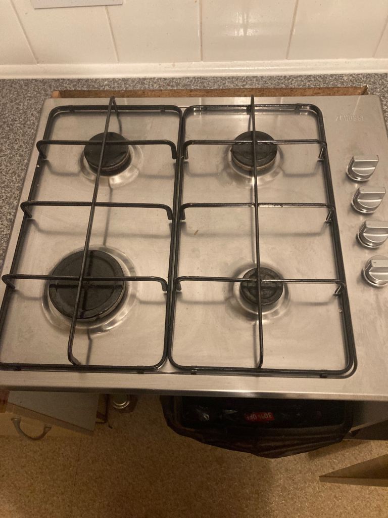 Zannusi Gas Hob Working Perfectly