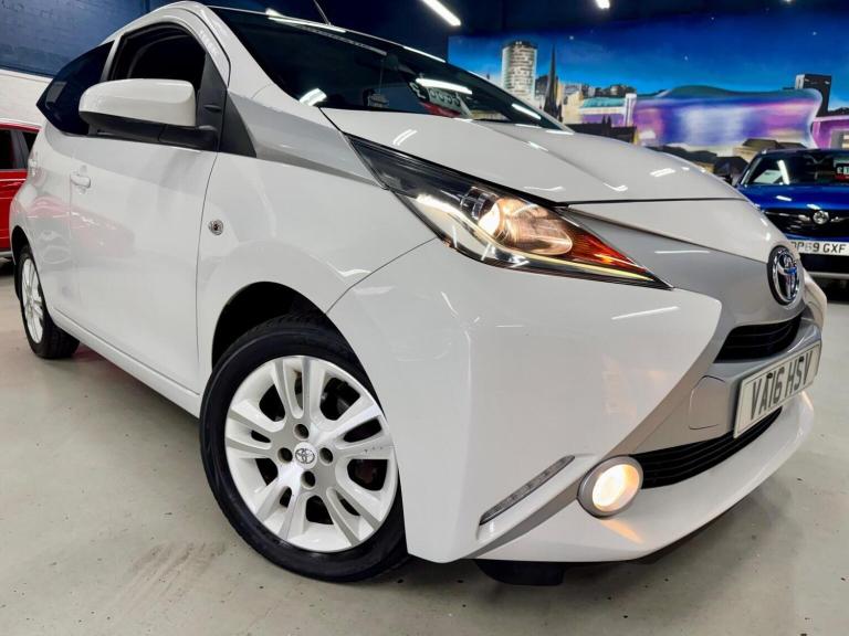 TOYOTA AYGO 1.0 VVT-i x-pure x-shift Euro 6 5dr 2016