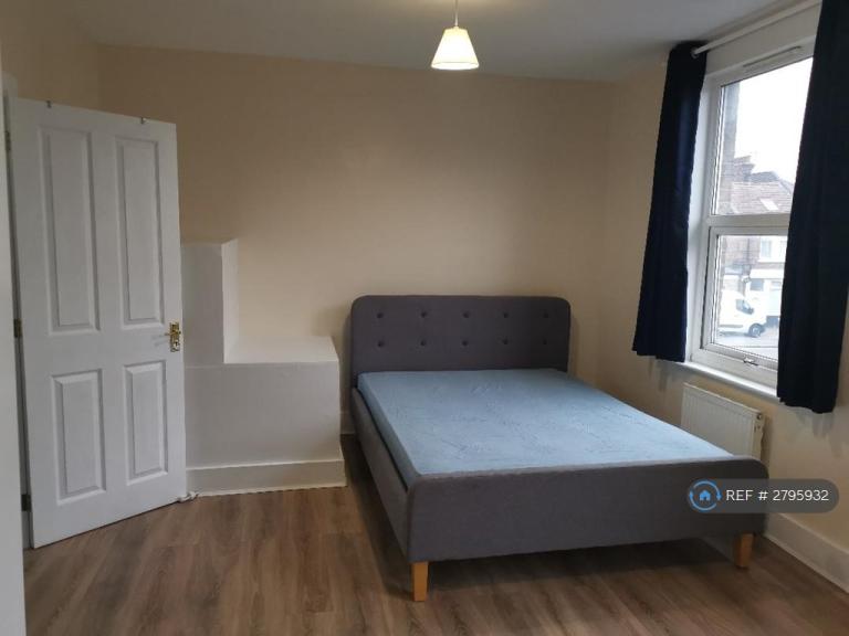 1 bedroom in Suffolk Road, Enfield, EN3 (#2795932)