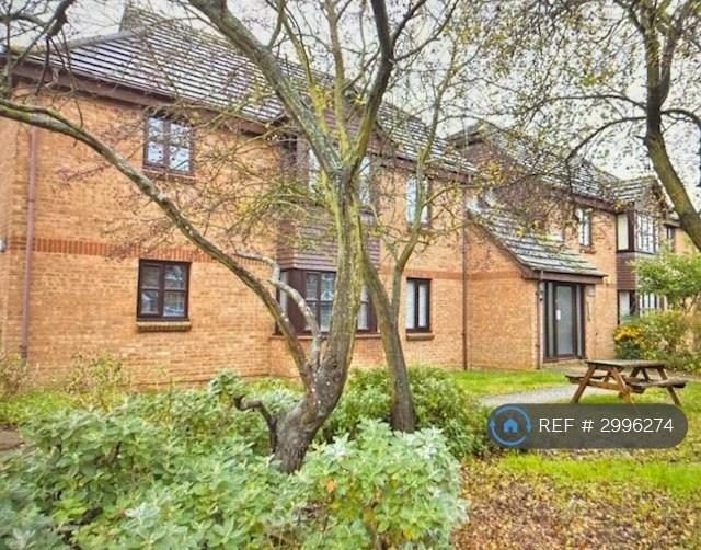 1 bedroom flat in Courtland Place, Maldon, CM9 (1 bed) (#2996274)