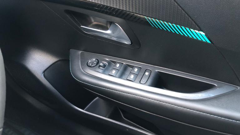 2022 Peugeot 208 1.2 PureTech Allure Premium Hatchback 5dr Petrol Manual Euro 6 (s/s) (100 p Hatc...