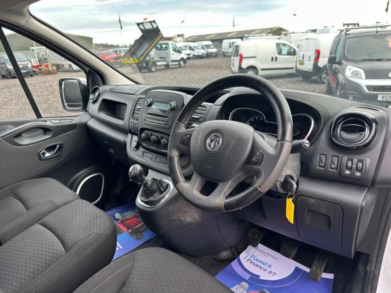 2017 Vauxhall Vivaro 1.6 CDTi 2900 BiTurbo ecoTEC Sportive L2 H1 Euro 6 (s/s) 5dr PANEL VAN Diese...