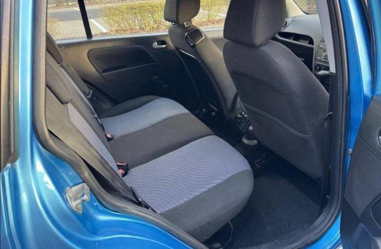 FORD FUSION 1.6 Zetec 5dr 2009