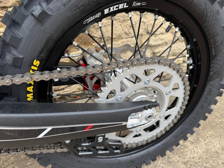 Beta RR350 X-PRO 4T Enduro Bike, 2025 Model, Clearance Sale & Free Parts