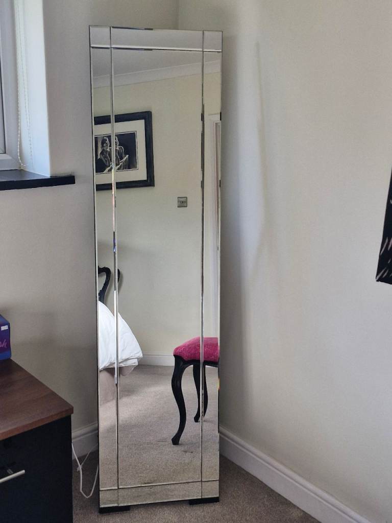 Free Standing Long Glass Mirror