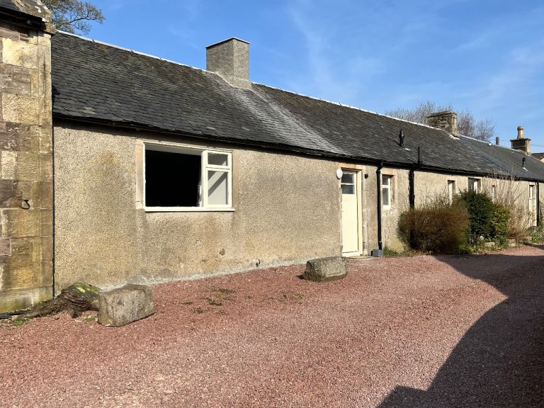 Longhouse Cottage to Rent Lanark