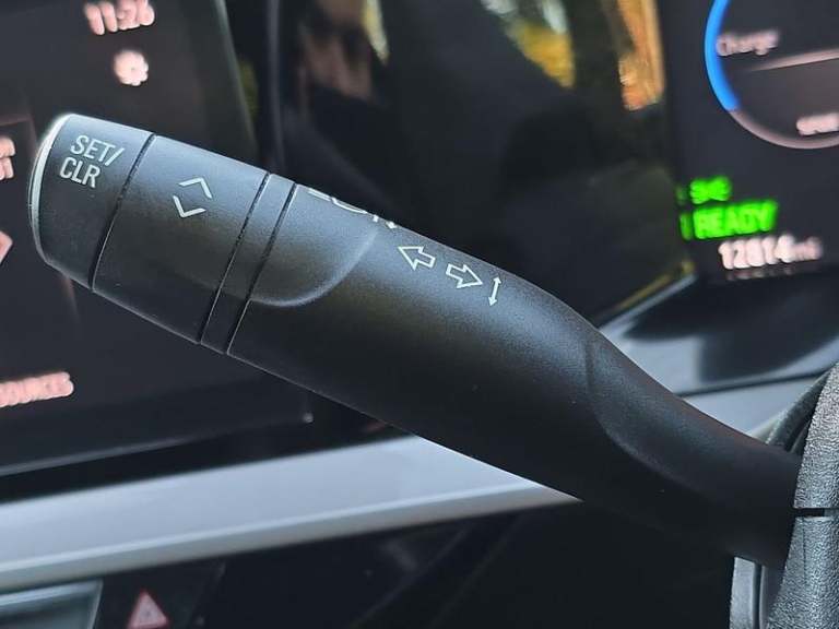 2022 Vauxhall Mokka Electric 50kWh Ultimate SUV 5dr Electric Auto (136 ps) Automatic Hatchback El...