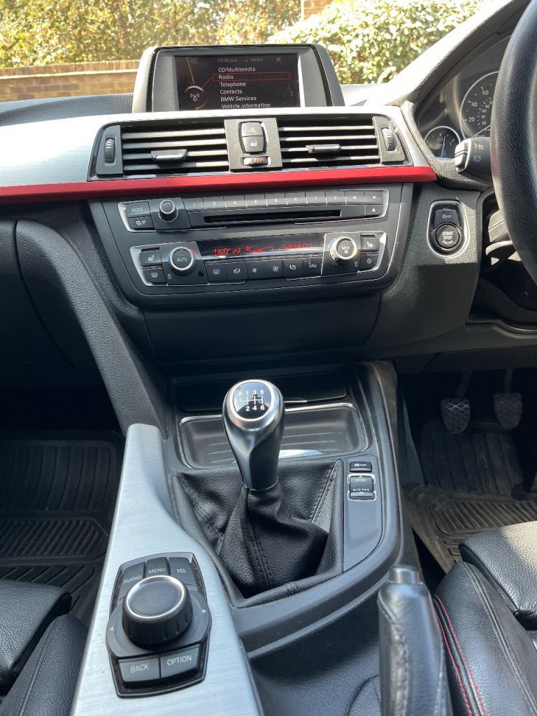 BMW, 3 SERIES, Saloon, 2012, Manual, 1995 (cc), 4 doors