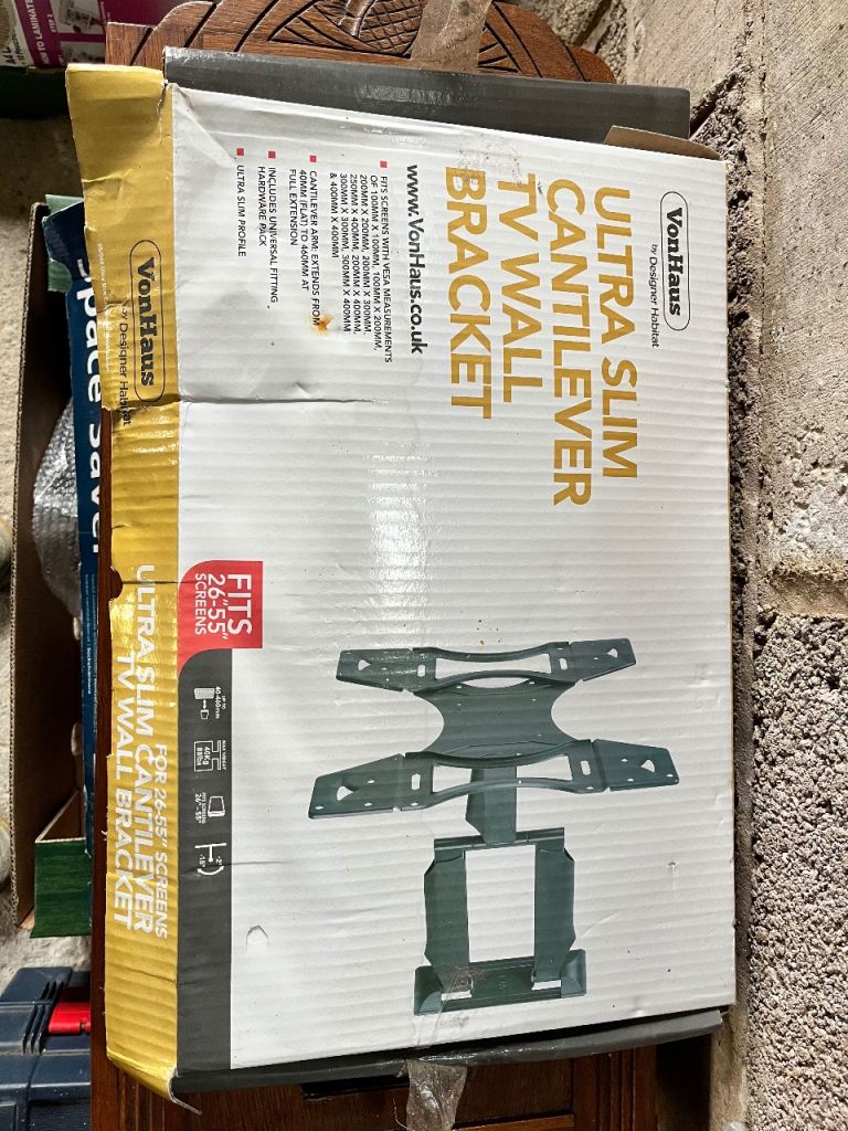 VonHaus Ultra Slim Cantilever TV Wall Bracket – New, Boxed