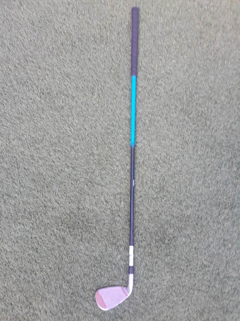 Junior 7 iron golf club 