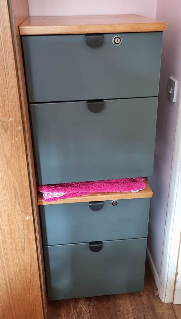 Small filing cabinets (2 drawers) and drop files