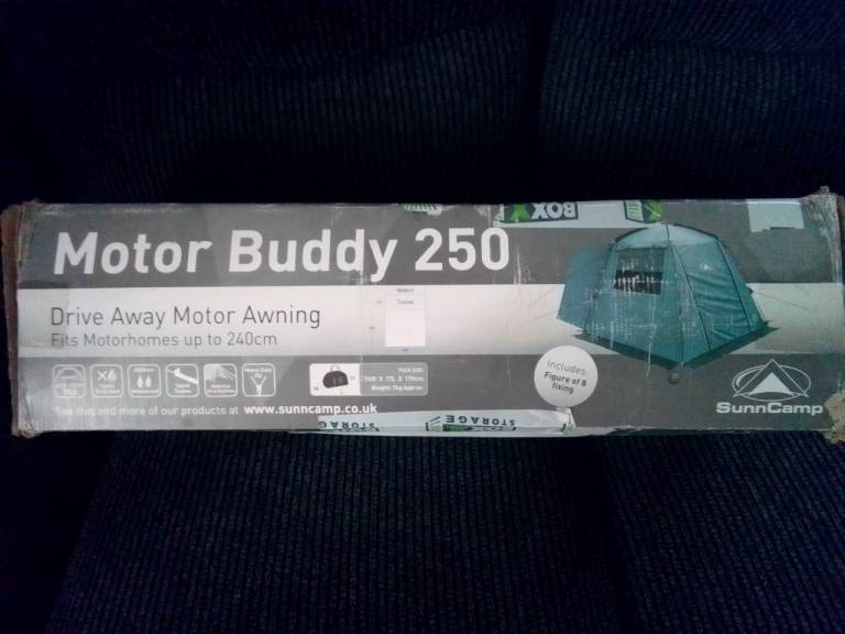 Motor buddy awning 