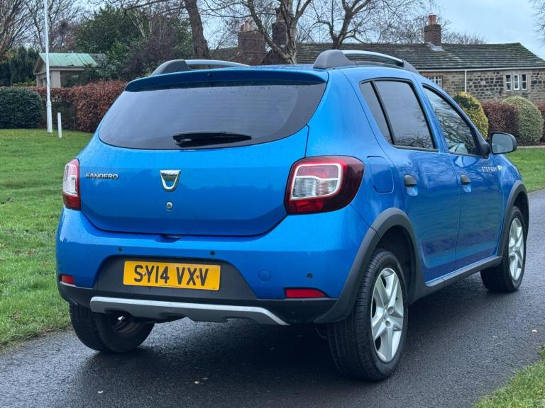 2014 Dacia Sandero Stepway 1.5 dCi Laureate 5dr HATCHBACK DIESEL Manual