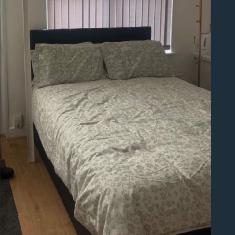 DOUBLE ROOM – £500 PCM (ALL BILLS INCLUDED)