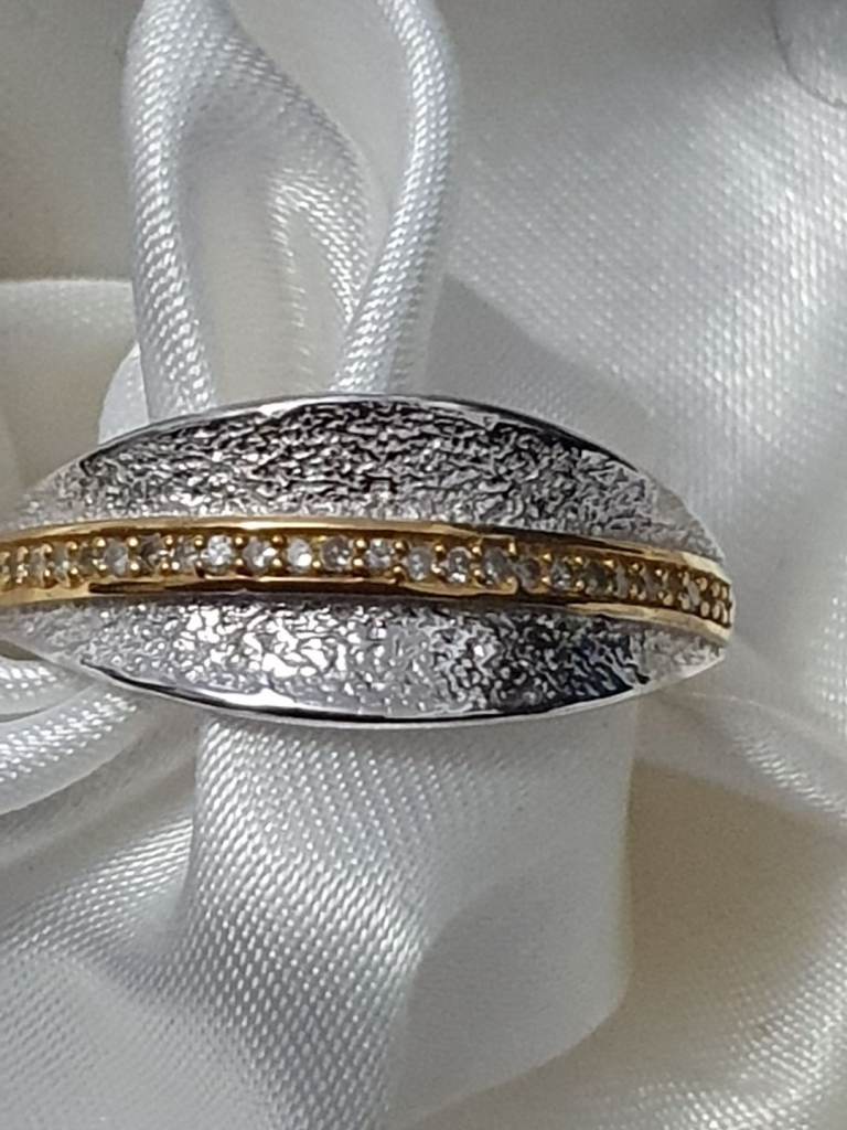Womans Diamond ring Size Q silver 925 Gold Platinum Overlay new 