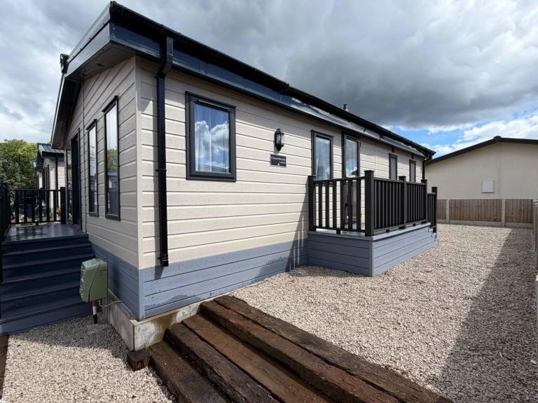Your Choice of Home in Winsford  - Lodge / Caravan 