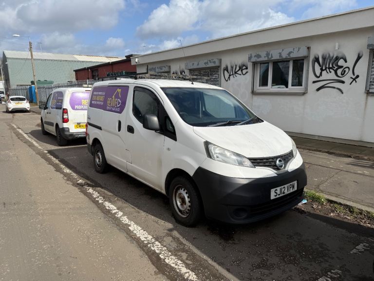 Spares or repair Nissan NV200