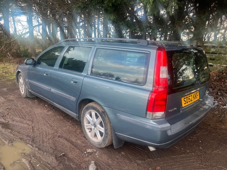 Volvo, V70, Estate, 2002, Manual, 2435 (cc), 5 doors
