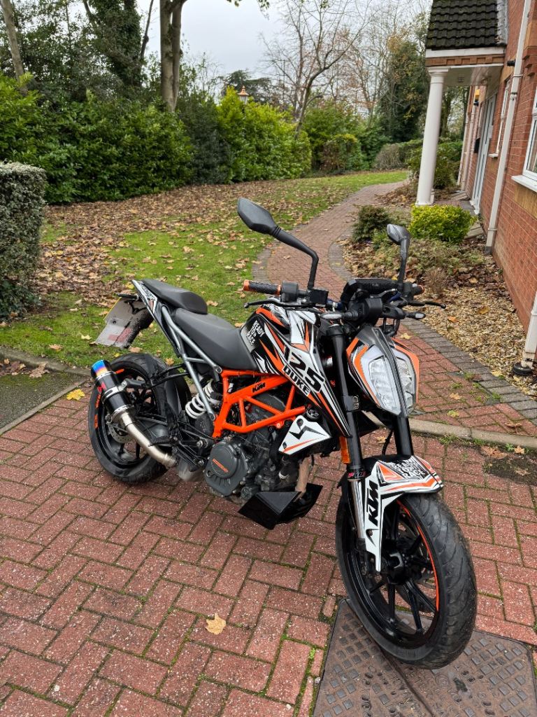 KTM, DUKE, 2021, 125 (cc)