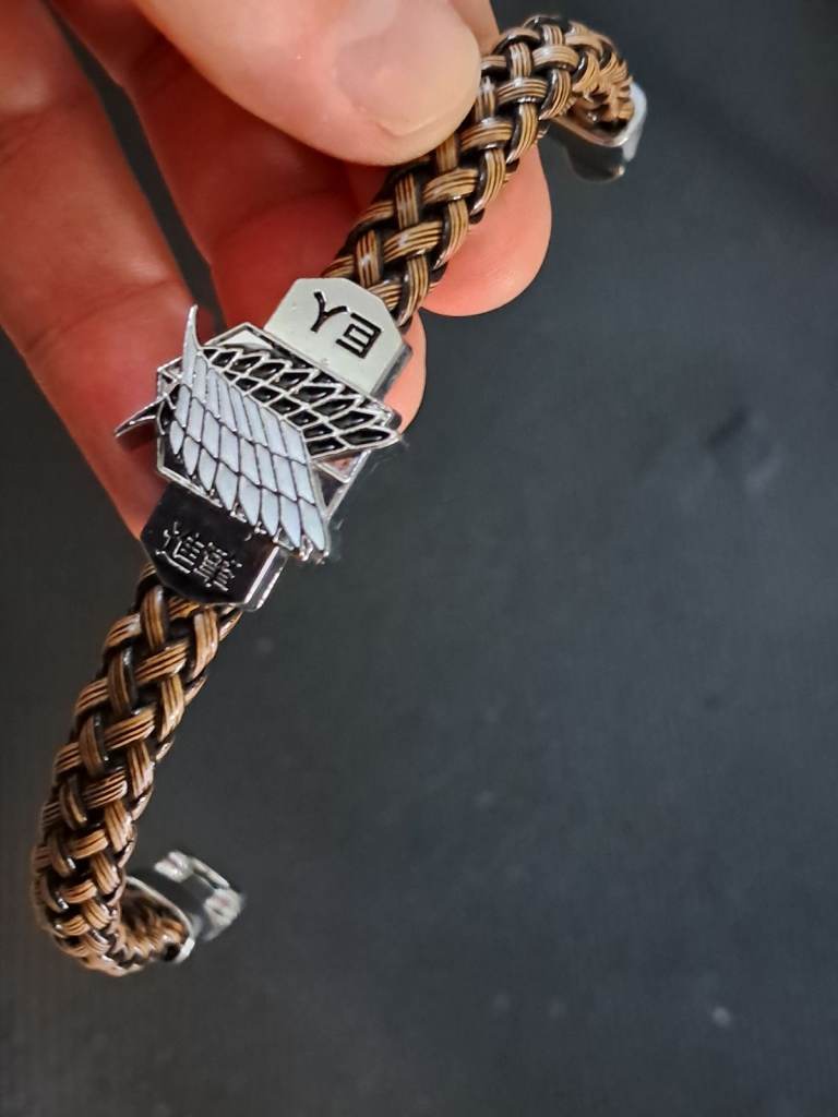 Brand new Unisex Bracelet. Good condition. 