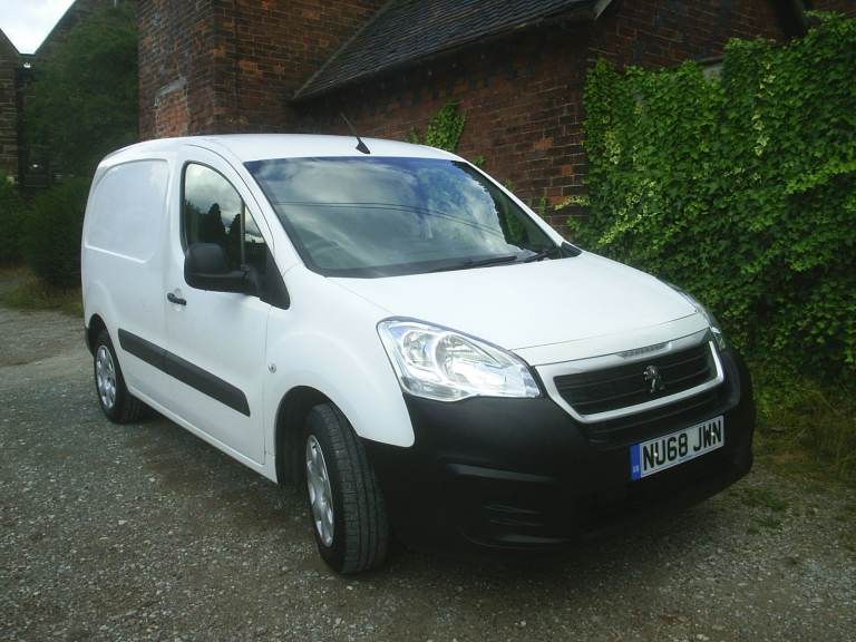 Peugeot PARTNER Profession Panel Van, 2018, Manual, 1.6 Diesel