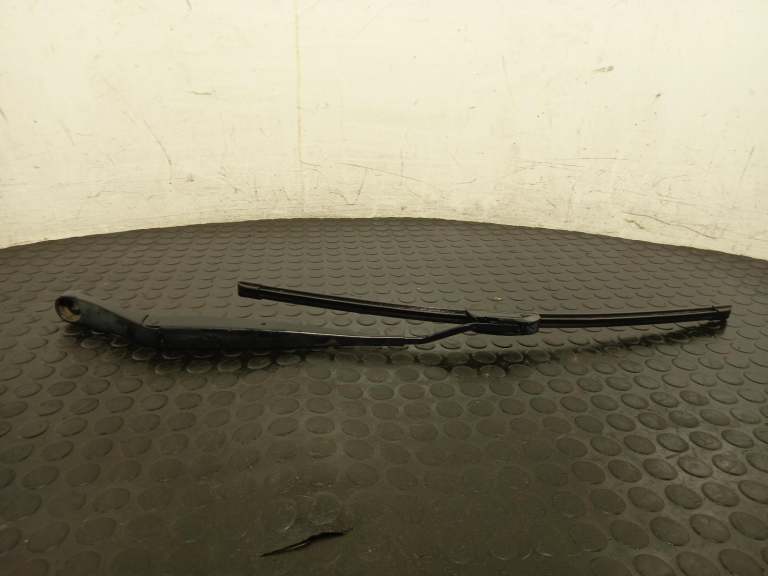 Kia Picanto Wiper Arm 2017-2025 5 Door Hatchback