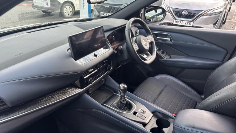 2022 Nissan Qashqai 1.3 DiG-T MH Tekna 5dr Petrol Hatchback Hatchback Petrol Manual