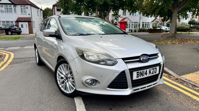 Ford, FOCUS, Hatchback, 2014, Manual, 998 (cc), 5 doors