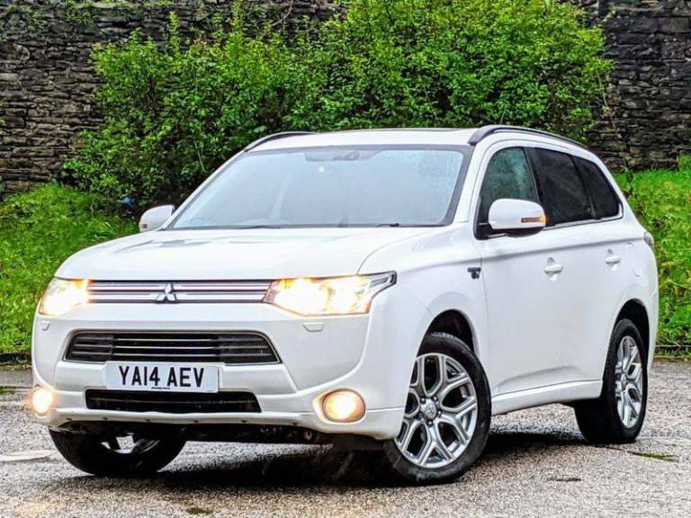 Mitsubishi, OUTLANDER, Estate, 2014, Other, 1998 (cc), 5 doors