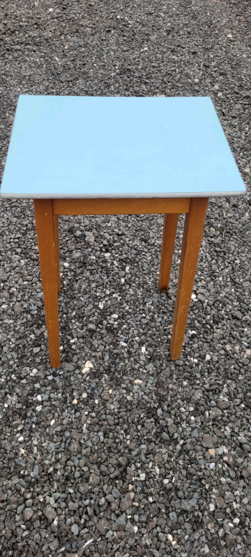 Retro Table 