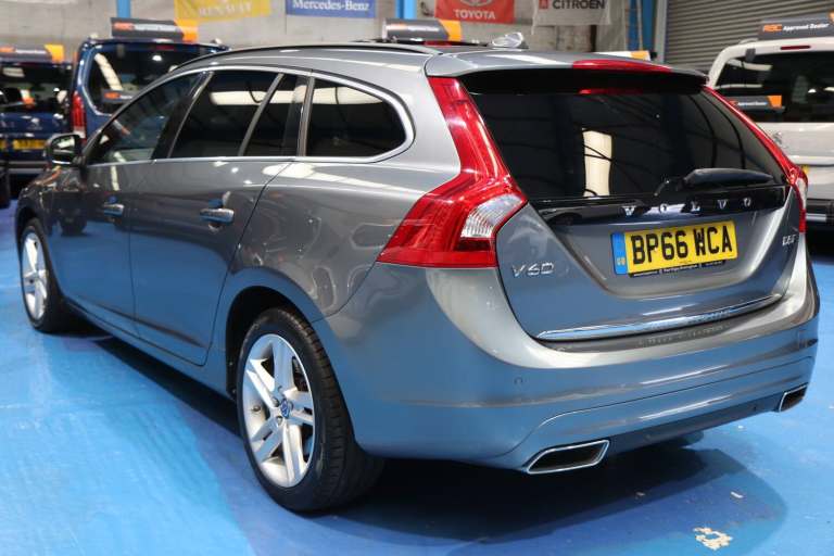 2016 Volvo V60 D5 [163] Twin Eng SE Hybrid AWD Geartronic Auto Estate [Lthr]  ESTATE Diesel Paral...