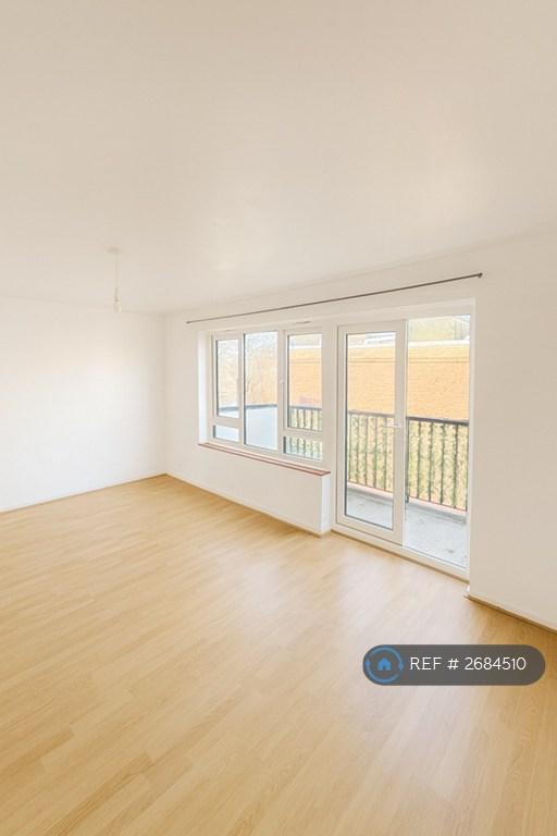 2 bedroom flat in Brill House, London, NW10 (2 bed) (#2684510)