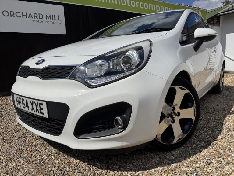 KIA RIO 1.4 3 2014