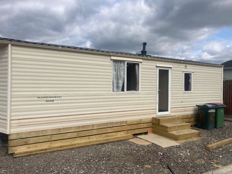 Two bedroom stomach caravan for rent