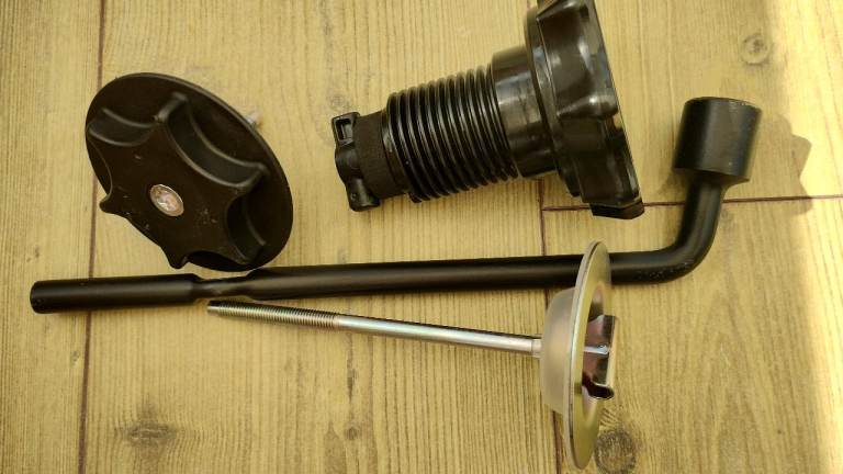 Spare wheel fitting screws