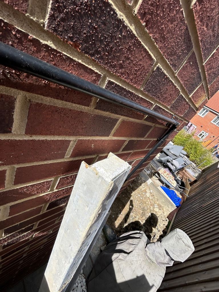 Insulated box lintel 2250mm