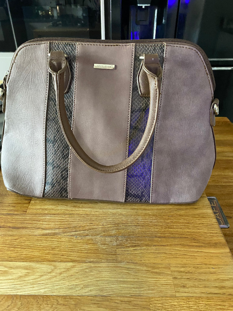 David jones handbag new
