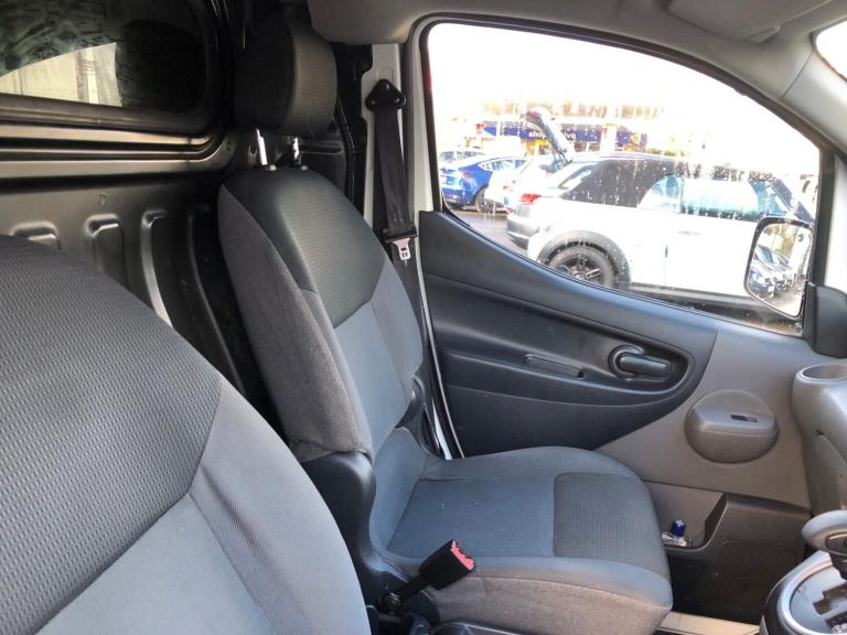 2015 Nissan NV200 E ACENTA RAPID automatic, 60,000 miles, **NO VAT** 2 owners Panel Van Electric ...