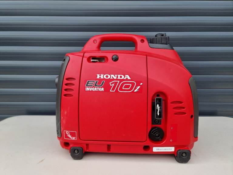 Honda EU10i 1kW Inverter Generator – Genuine Honda Portable Suitcase Generator