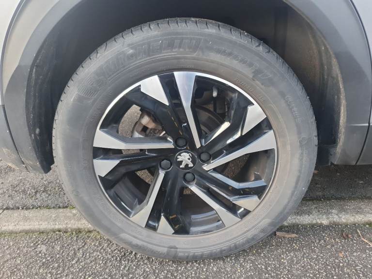 Peugeot, 2008, Hatchback, 2021, Manual, 1499 (cc), 5 doors