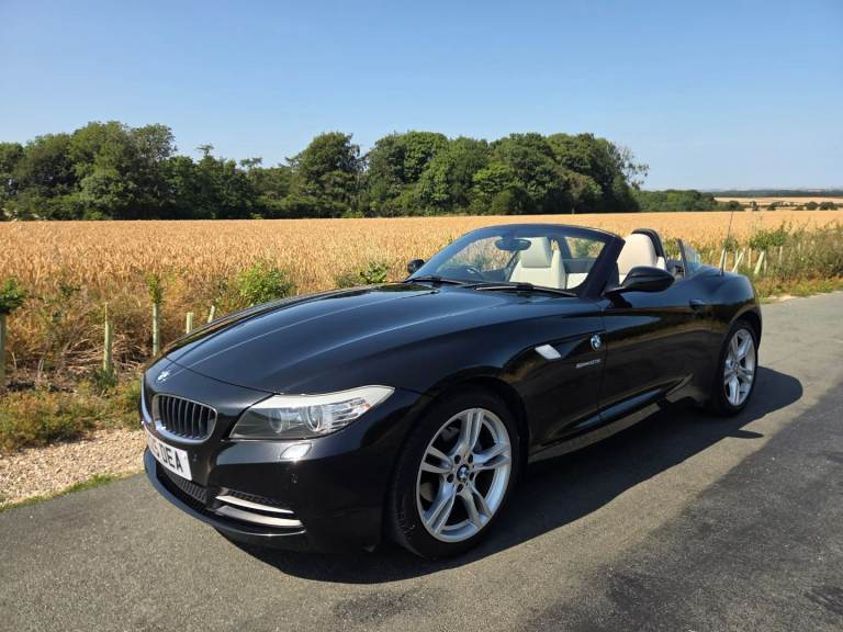 BMW, Z4, Convertible, 2010, Semi-Auto, 2497 (cc), 2 doors