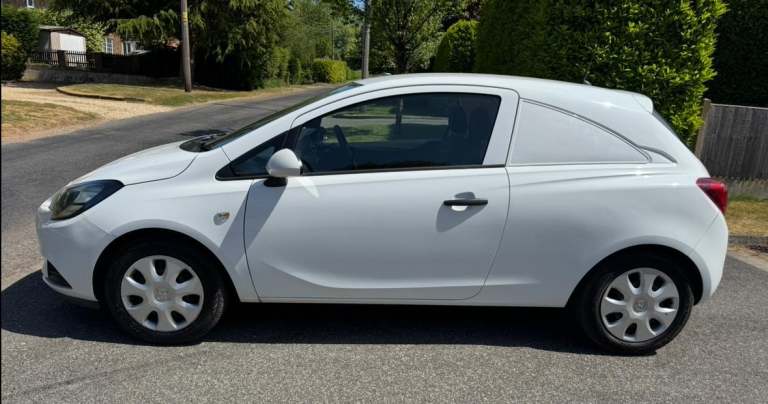 2015 (65) VAUXHALL CORSA 1.3 CDTi VAN LONG MOT JUST SERVICED RUNS/DRIVES GREAT! 