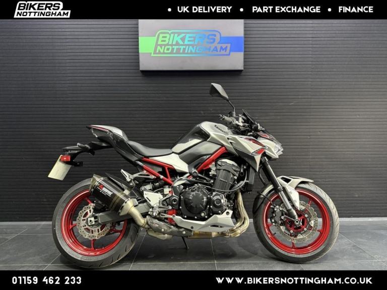 Kawasaki Z900 Performance 2023 **Akrapovic, seat cowl, fly screen**