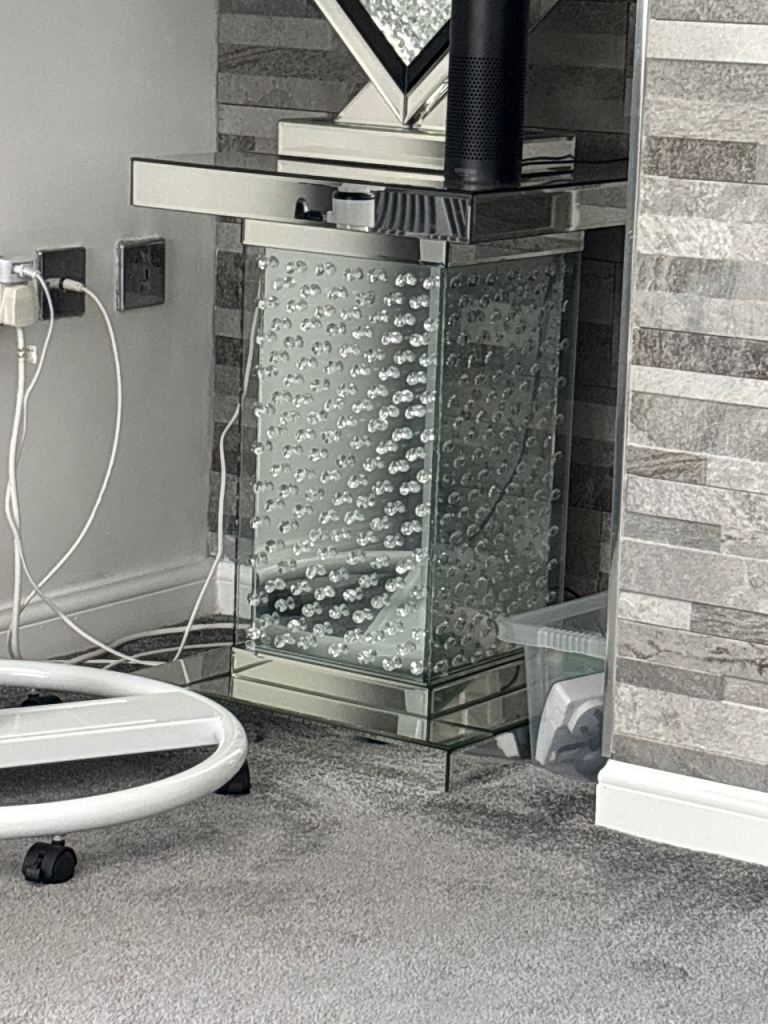 2x Mirrored Crushed Crystal side tables – Good Condition