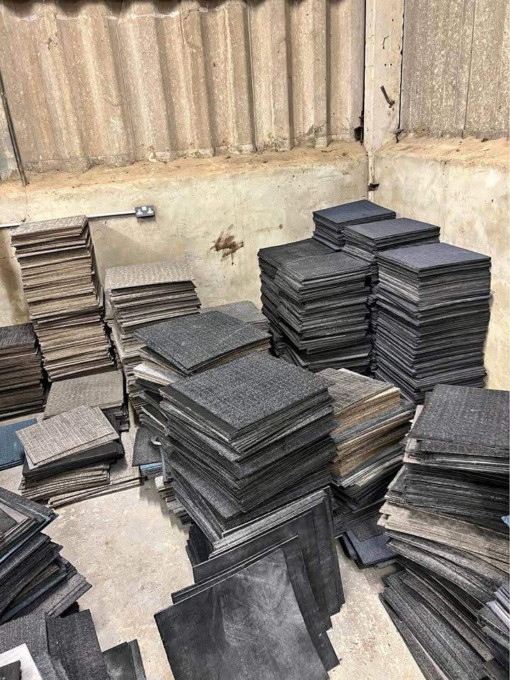 Grade A Heavy-Duty Carpet Tiles