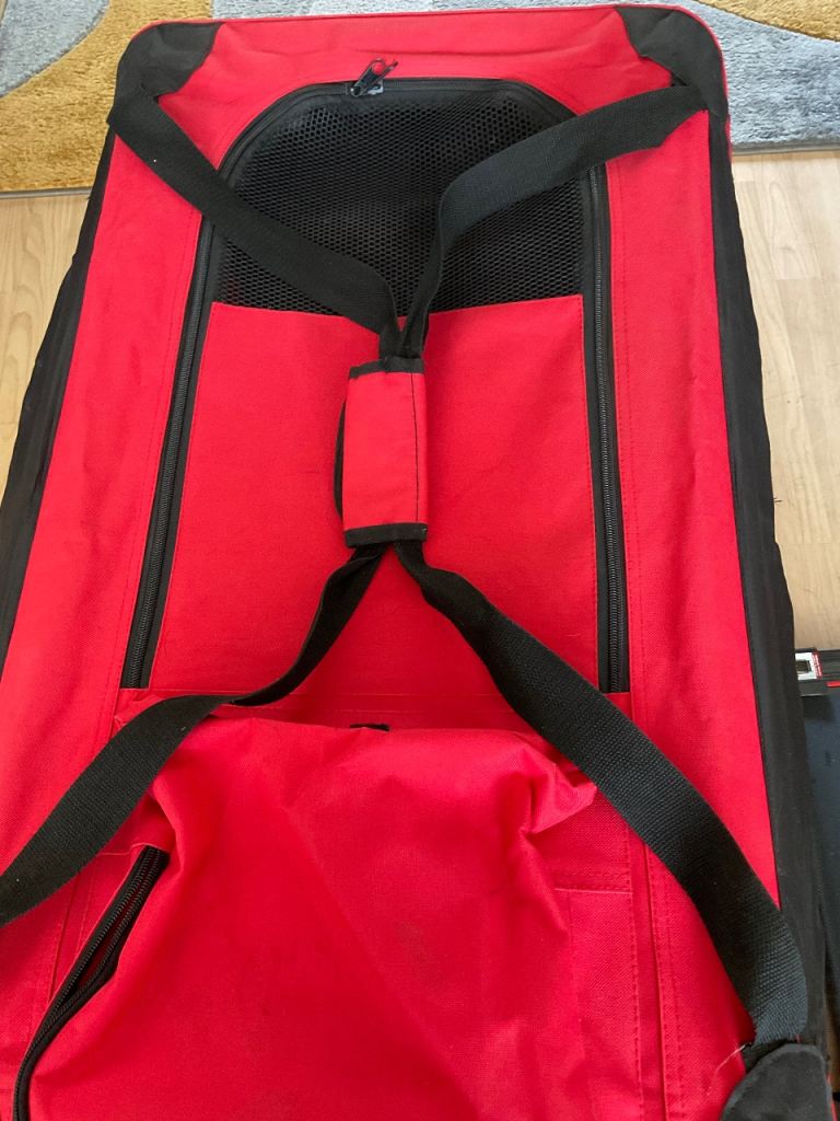 Pet carrier